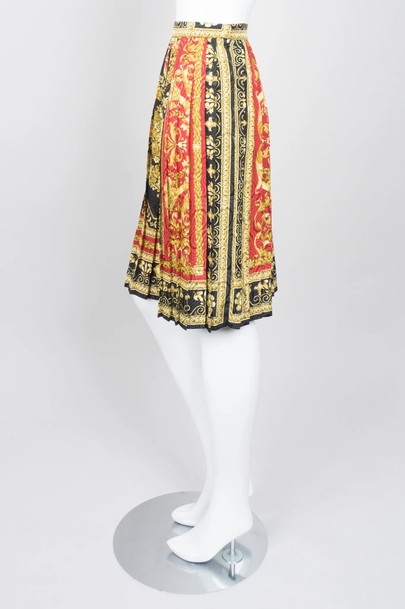 Baroque Knife-Pleated Skirt