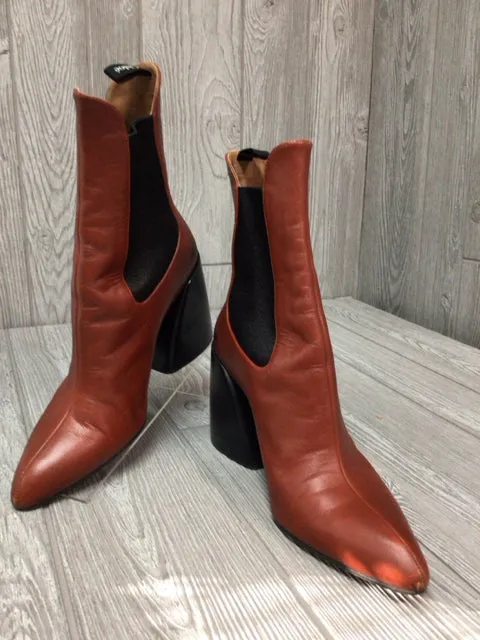 Chloe Sepia Brown Wave Heel Chelsea Boots Size 41