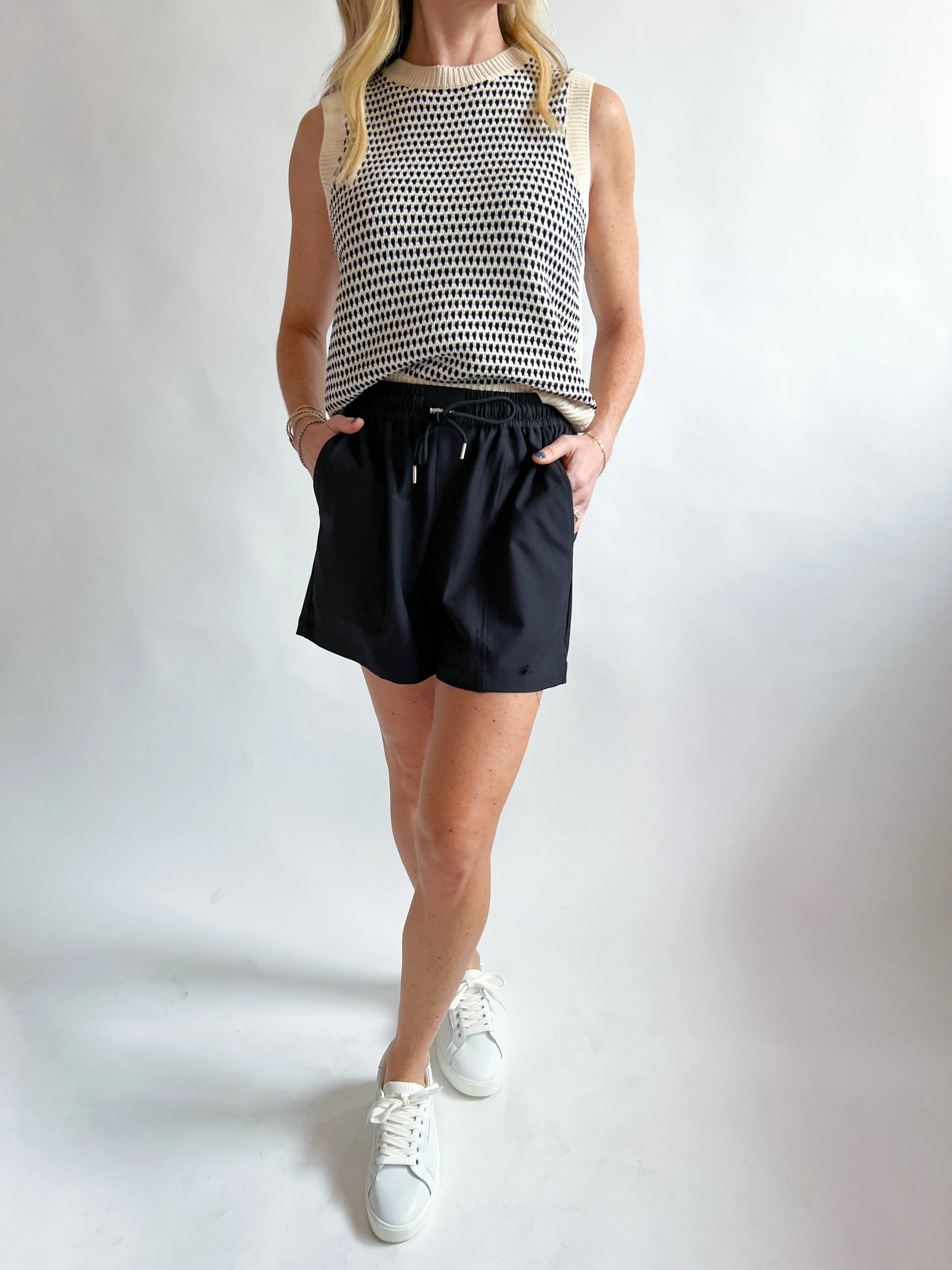 Esmond Mid Rise Shorts 3"