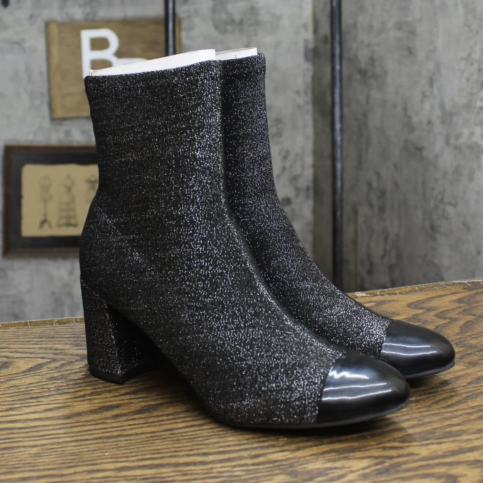 Isaac Mizrahi Live! Womens Vintage Metallic Block Heel Ankle Boots Black 6.5M