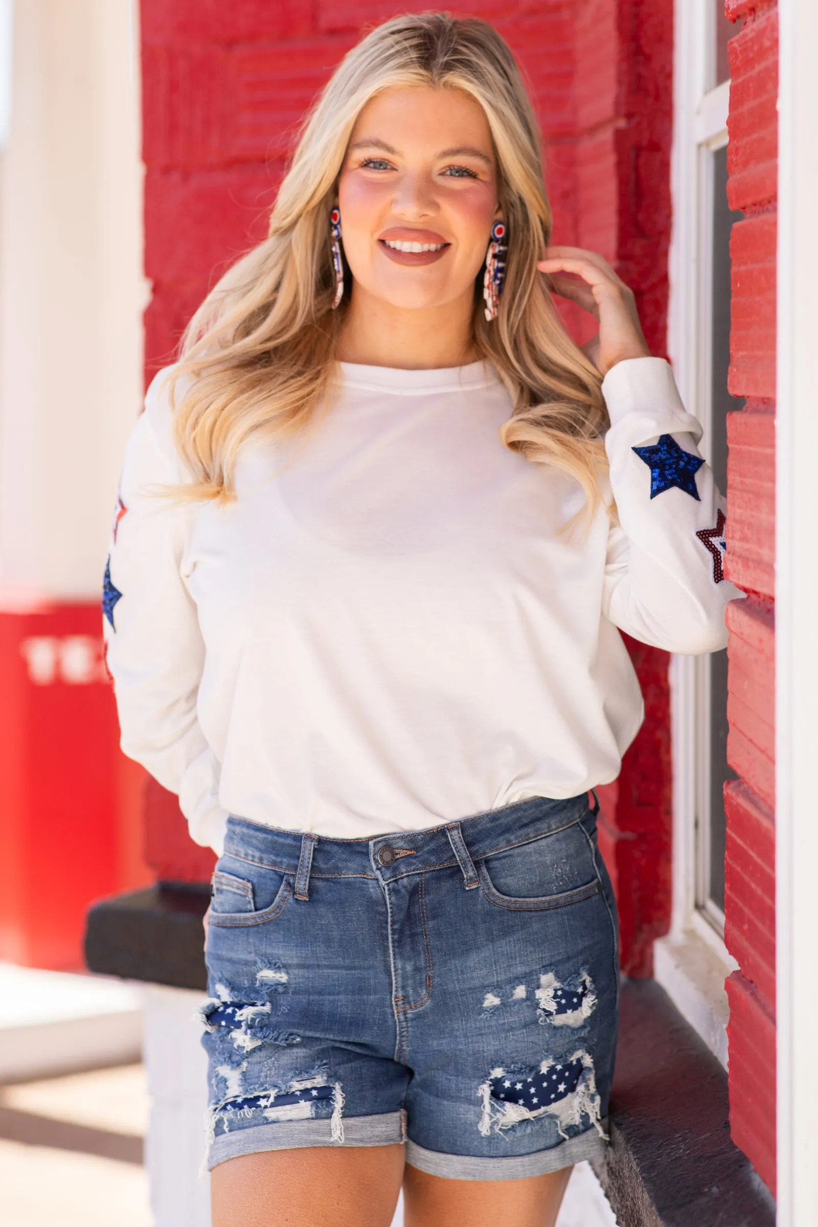 Judy Blue Star Patch Cuffed Shorts