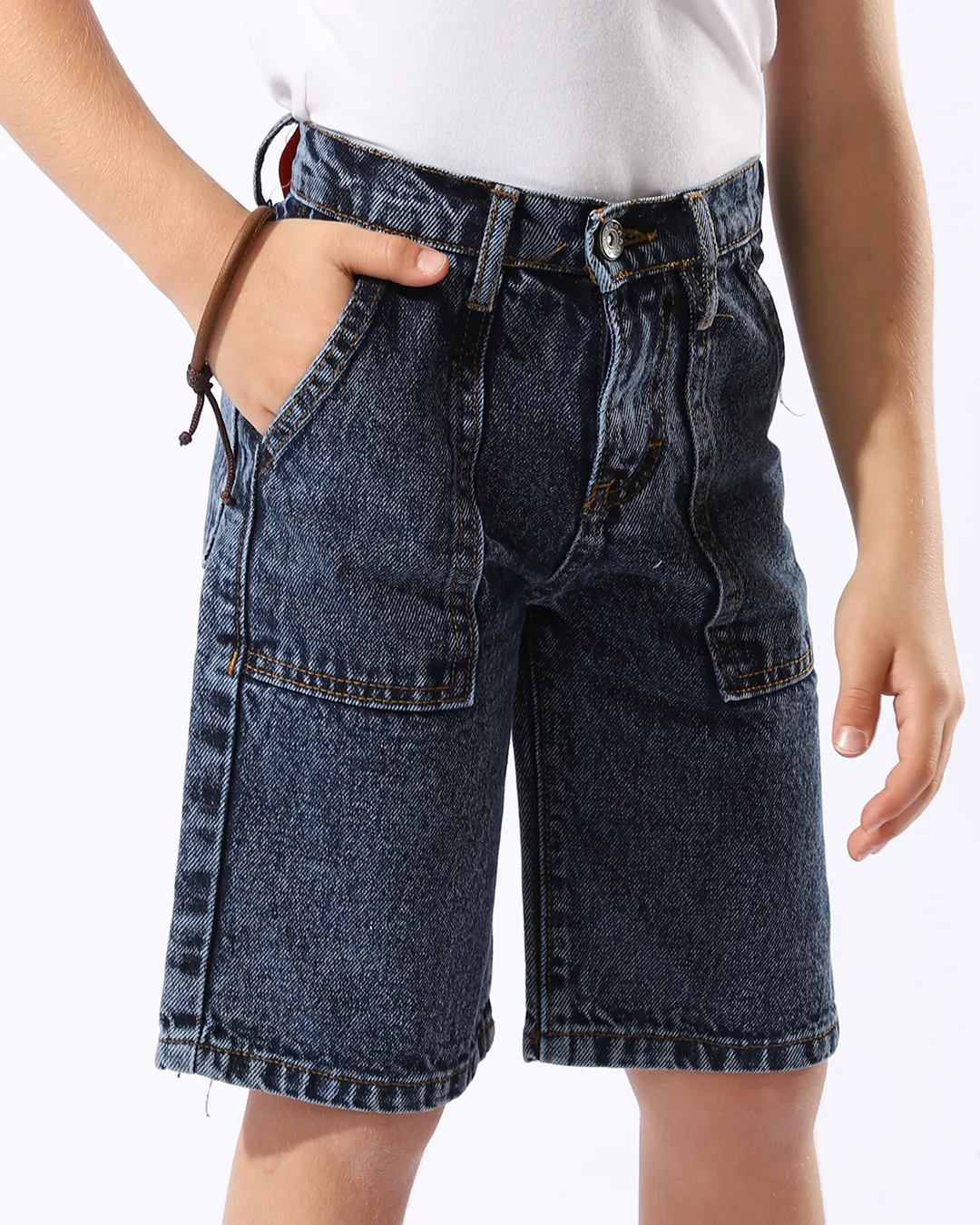 Knee-pocket Shorts