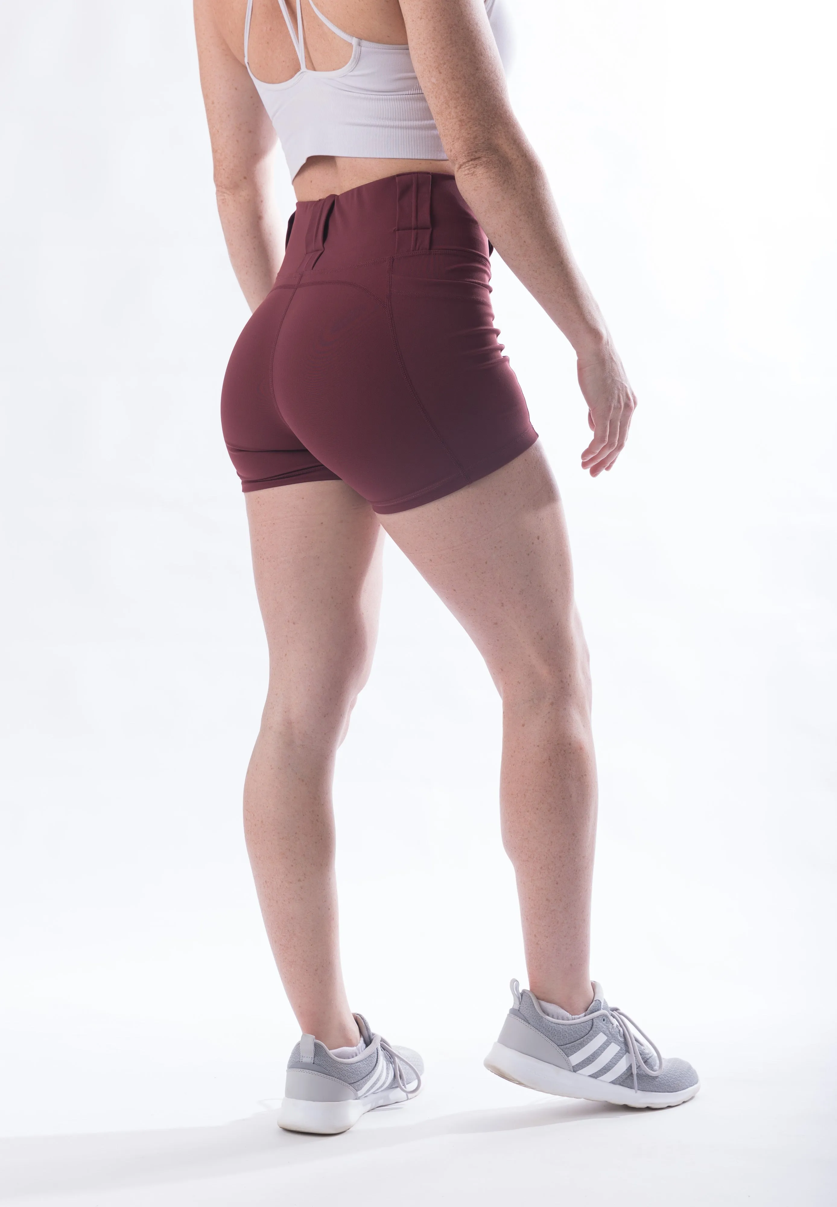 NEW Women's High Rise, Curvy Carry Shorts, 3" inseam, Burgundy
