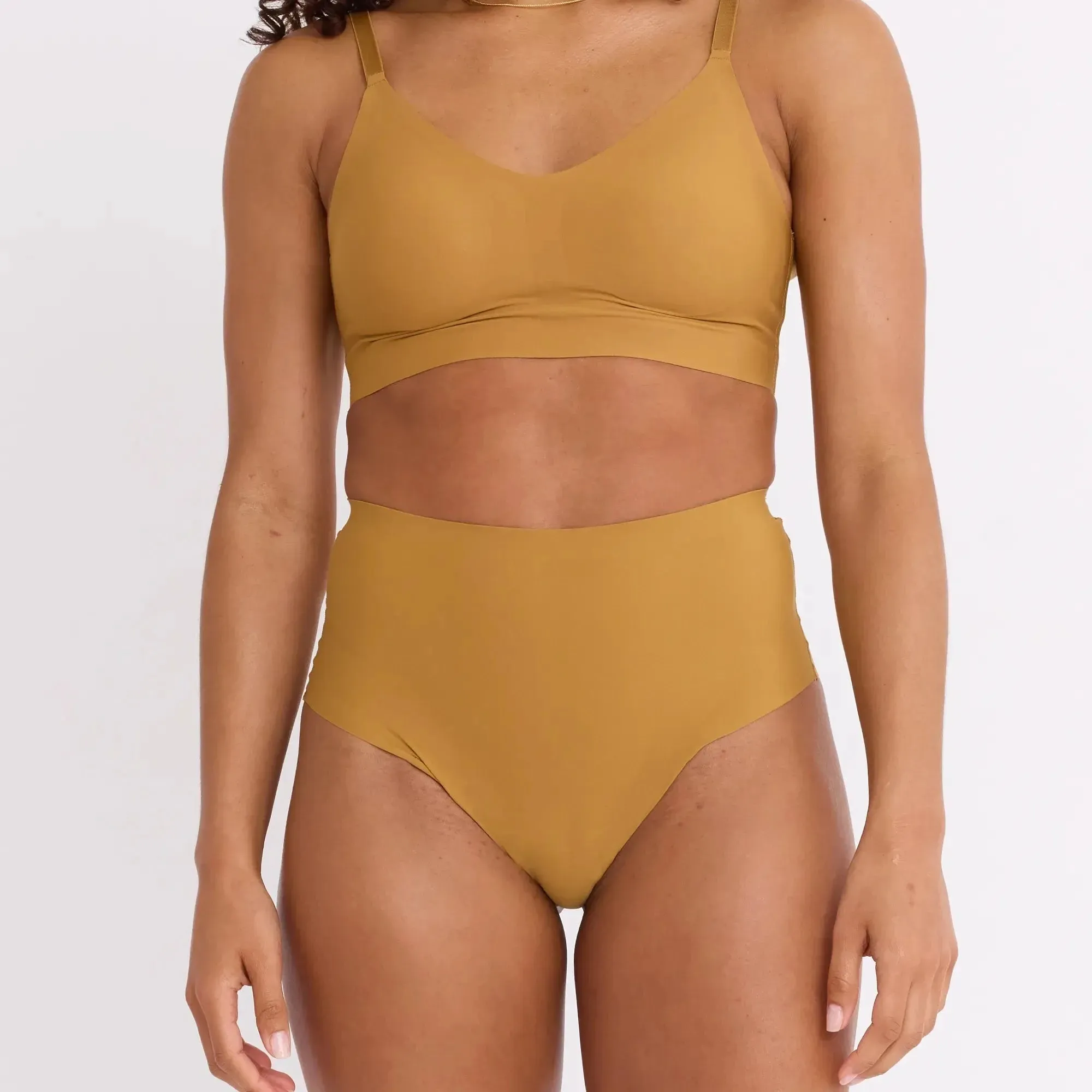 Seamless Super High Waist Thong