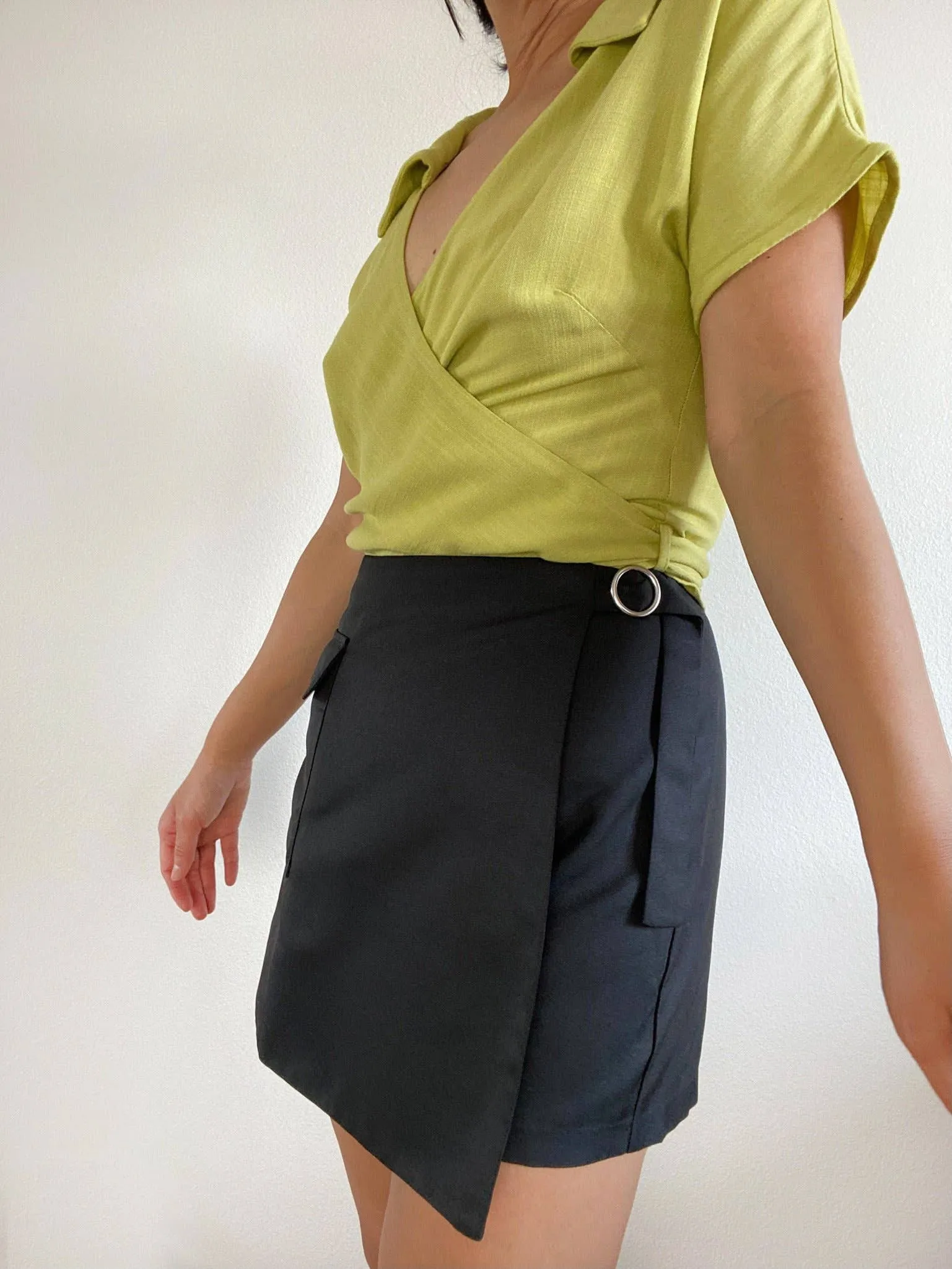 THE CARGO WRAP SKORT ~ Black
