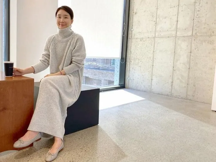 Turtleneck Full Sleeve Oversized Knit Dress