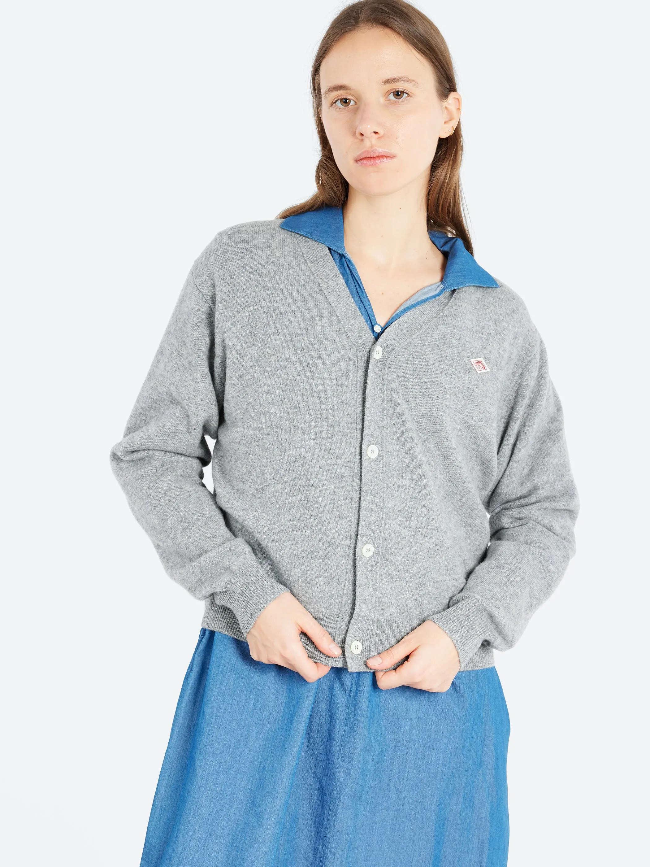 Women's Lambswool V-Neck Knit Cardigan