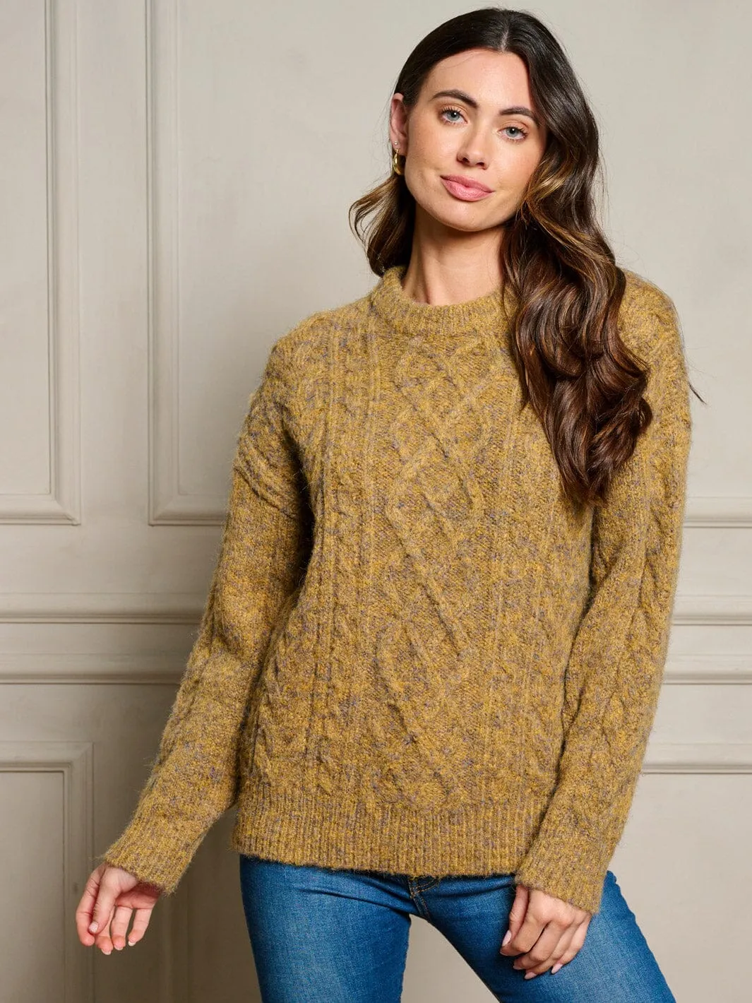 WOMEN'S LONG SLEEVE CABLE KNIT PULLOVER SWEATER