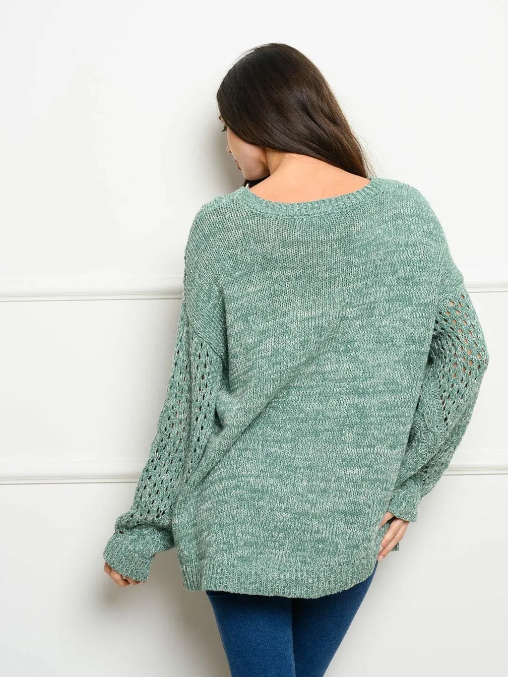 WOMEN'S LONG SLEEVE CABLE KNIT SWEATER