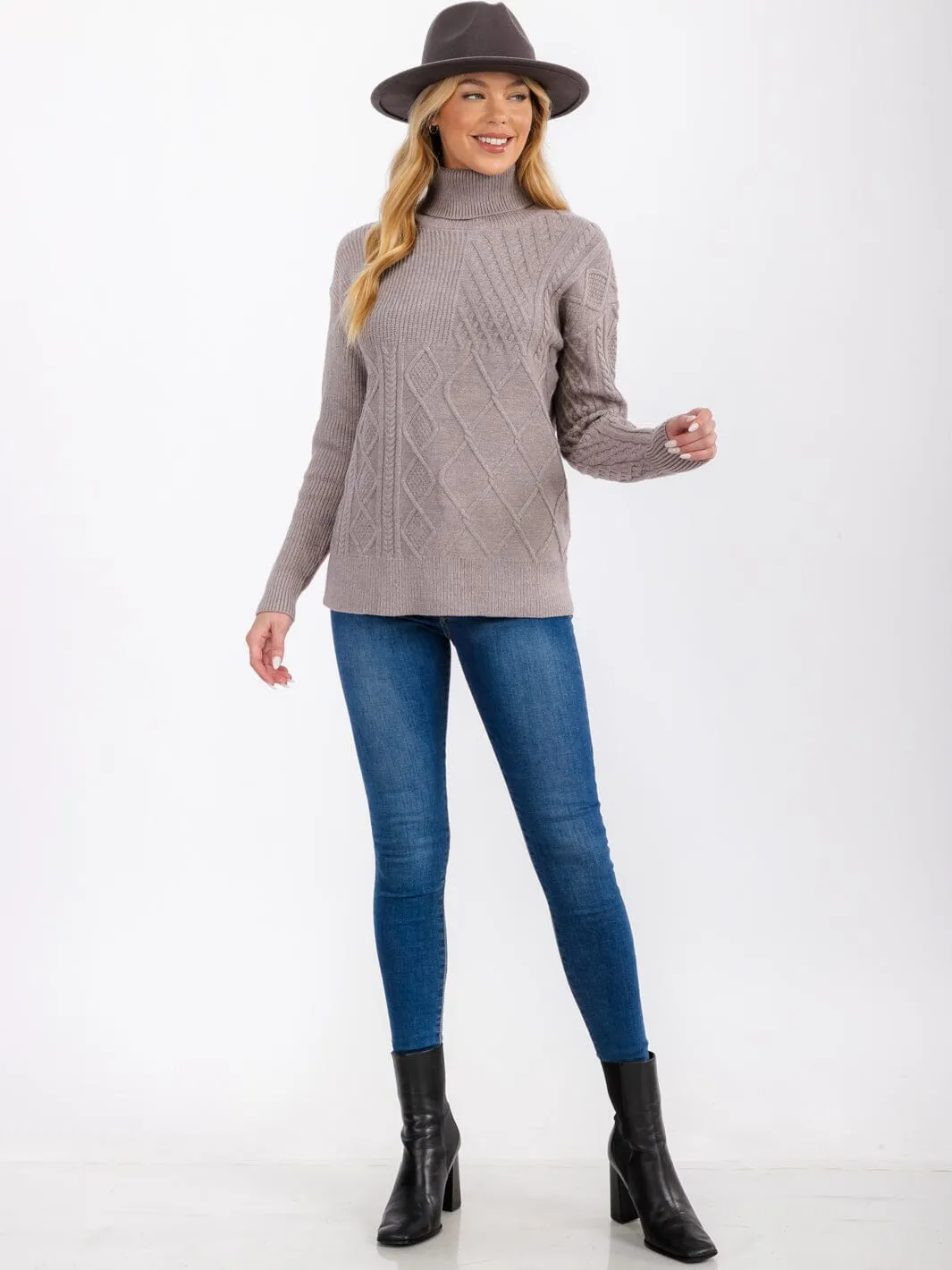 WOMEN'S LONG SLEEVE TURTLE NECK CABLE KNIT PULLOVER SWEATER