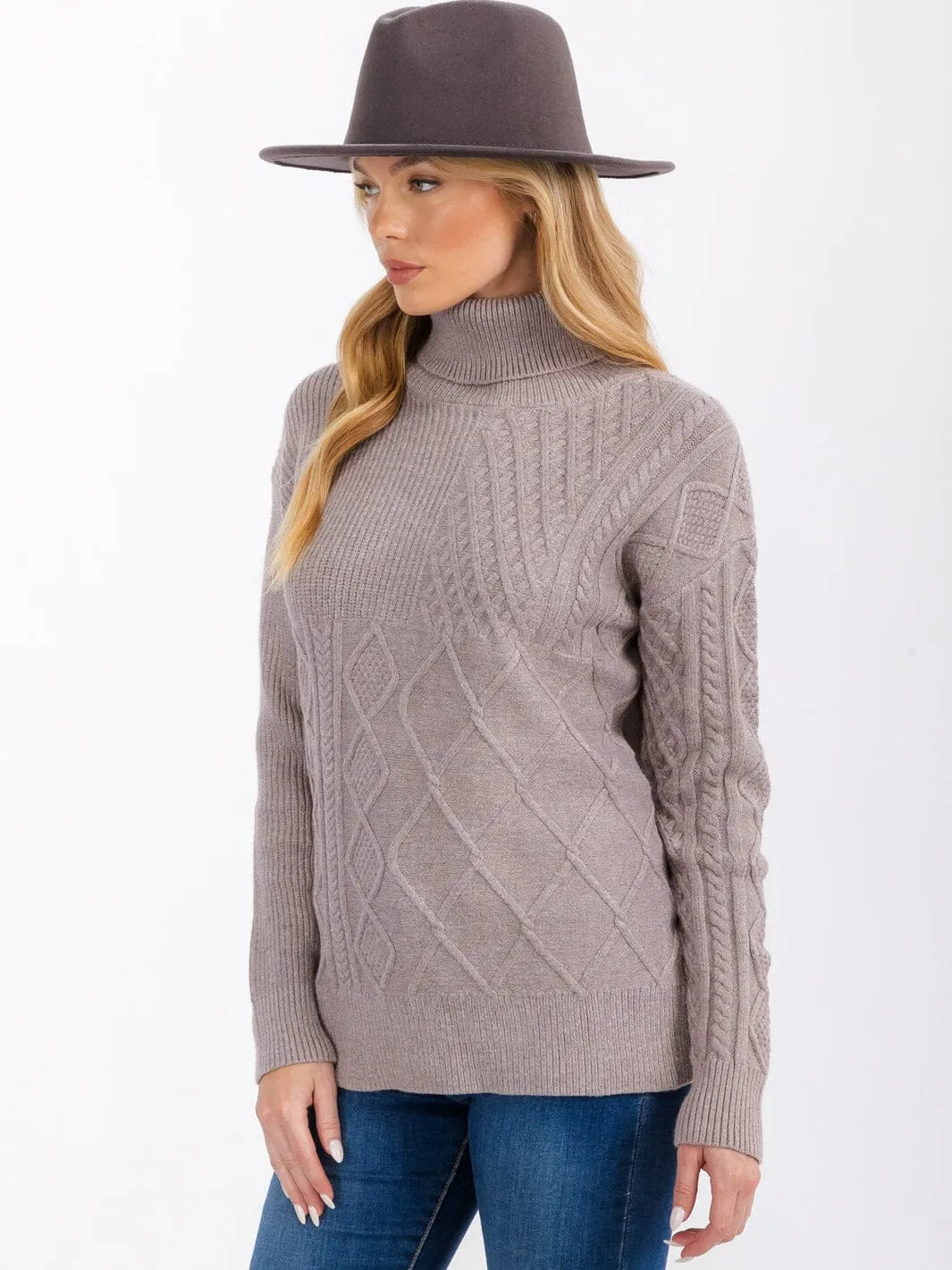 WOMEN'S LONG SLEEVE TURTLE NECK CABLE KNIT PULLOVER SWEATER