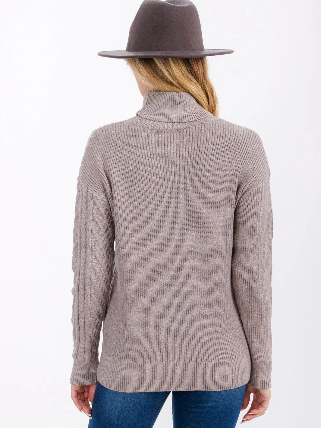 WOMEN'S LONG SLEEVE TURTLE NECK CABLE KNIT PULLOVER SWEATER