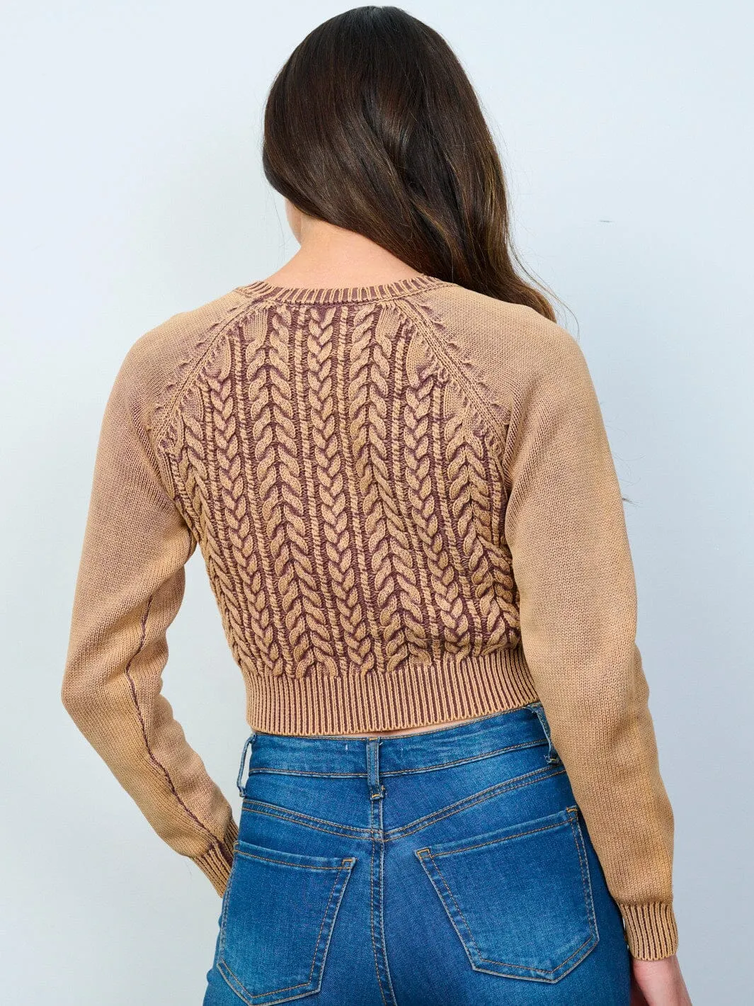WOMEN'S LONG SLEEVES BUTTON UP CABLE KNIT CROP SWEATER